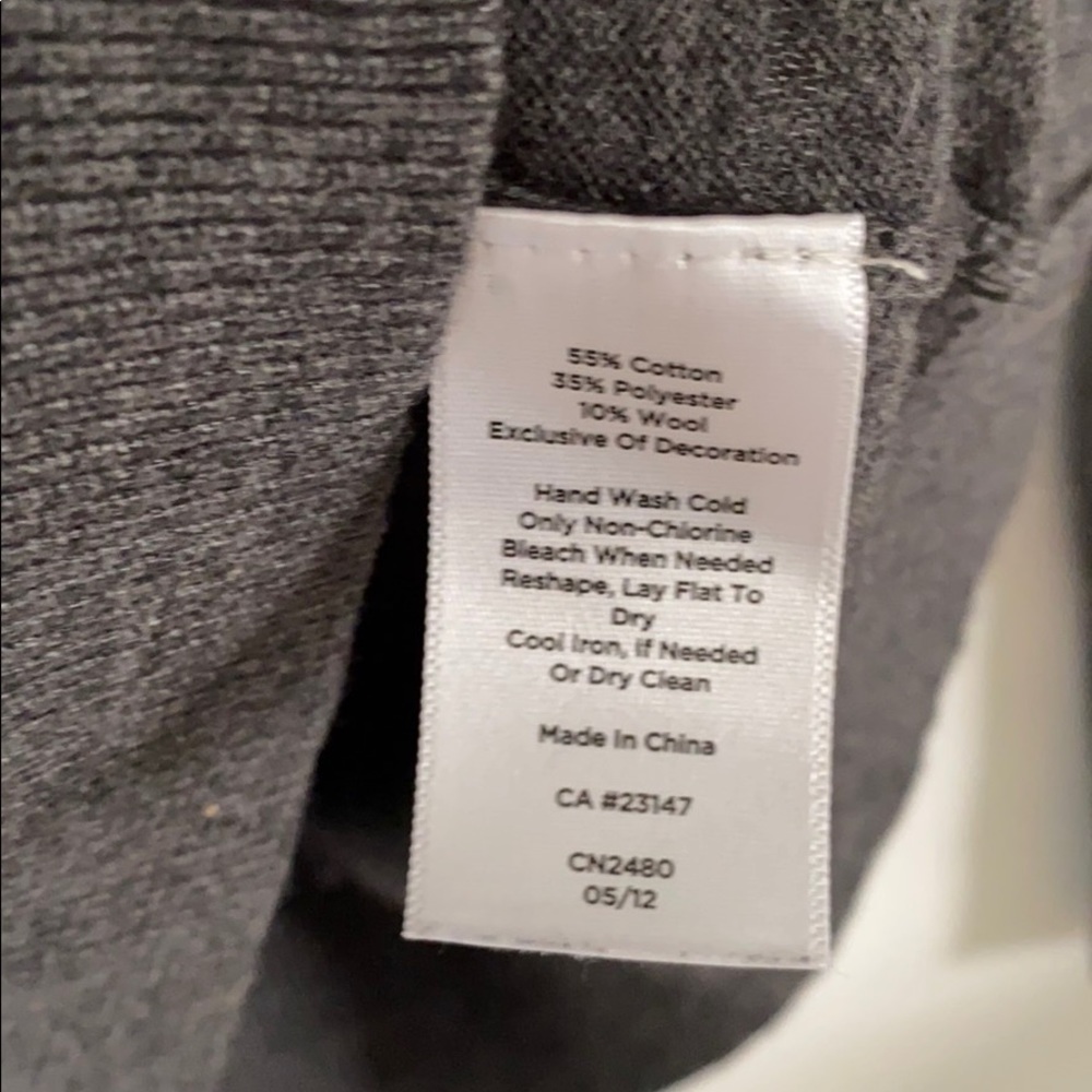 TALBOTS grey cardigan black lace floral appliqué - Picture 3 of 5